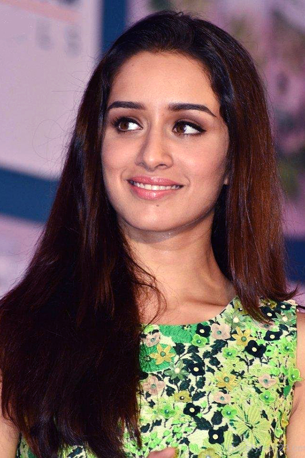 bollywood heroin shraddha kapoor exclusive photo gallery - Sakshi12