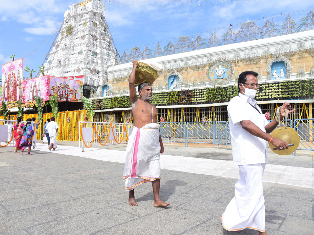 Tirumala temple set for trial run today Photo Gallery - Sakshi10