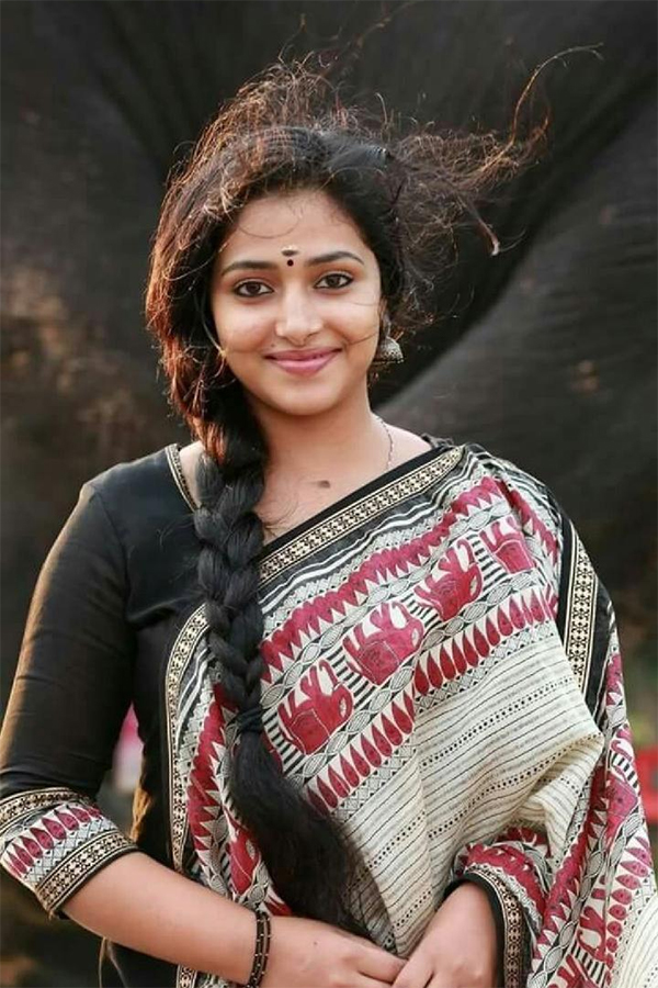 actress Anu Sithara exclusive photo Gallery - Sakshi17