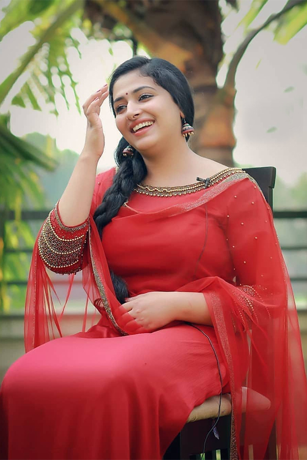 actress Anu Sithara exclusive photo Gallery - Sakshi26