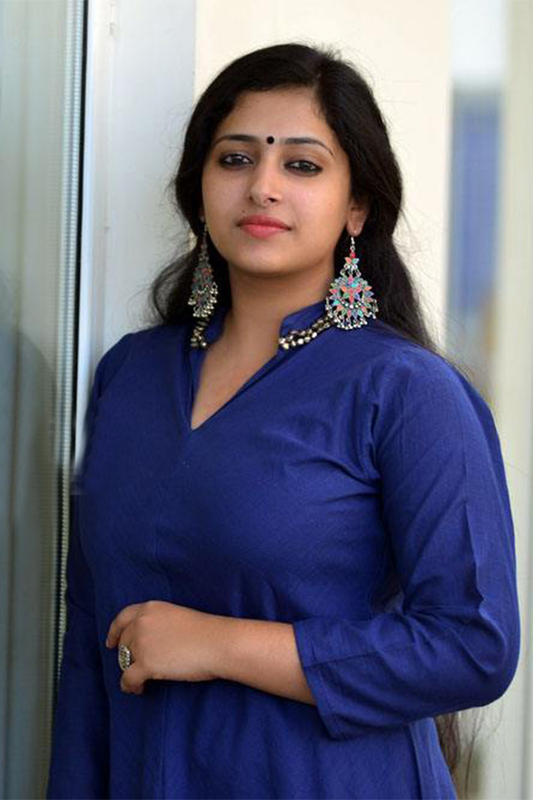 actress Anu Sithara exclusive photo Gallery - Sakshi5