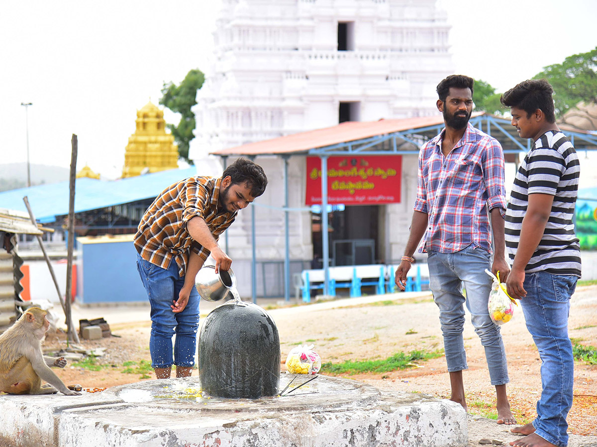 temples open in hyderabad after lockdown photo gallery - Sakshi10