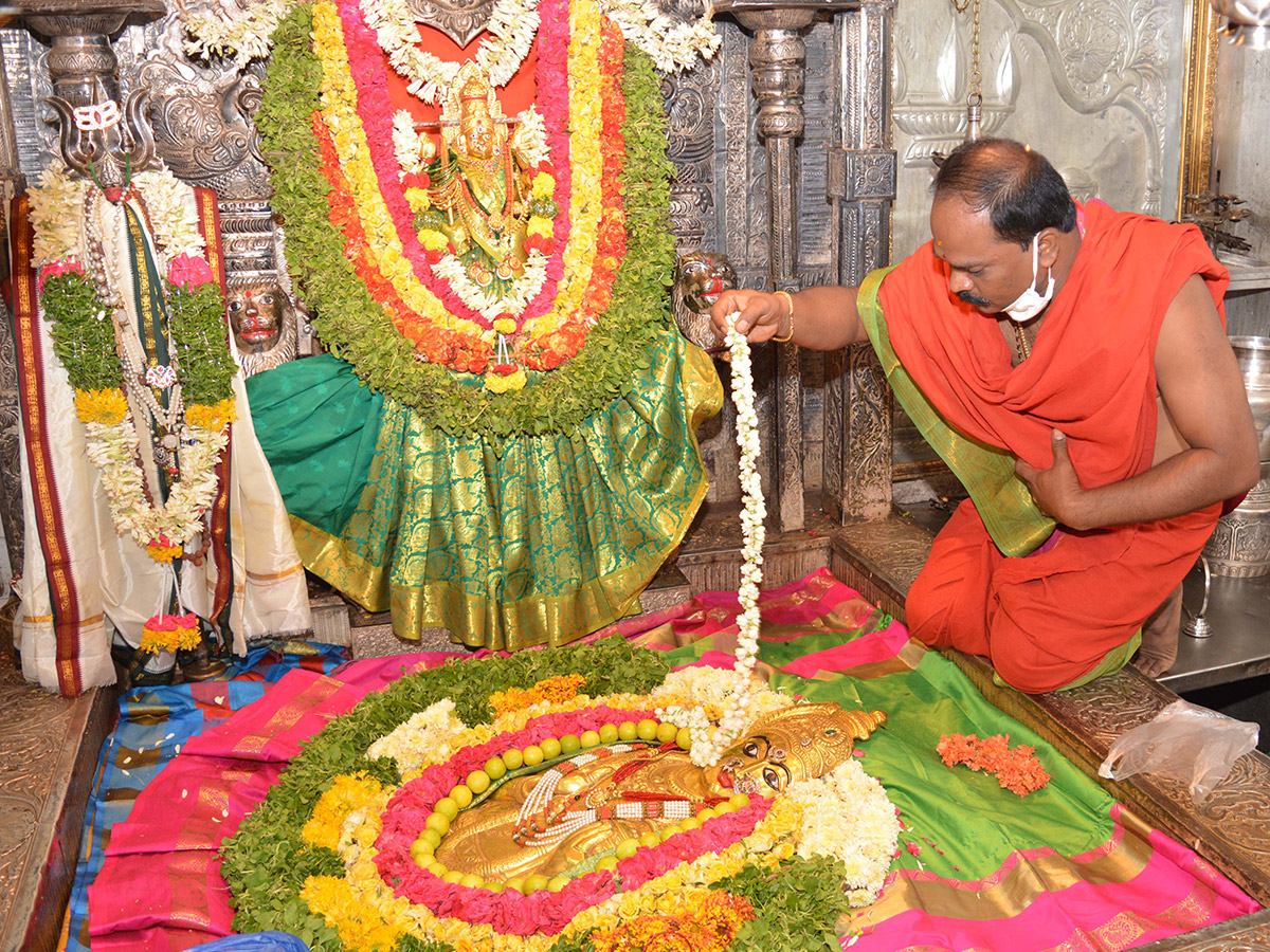 temples open in hyderabad after lockdown photo gallery - Sakshi19