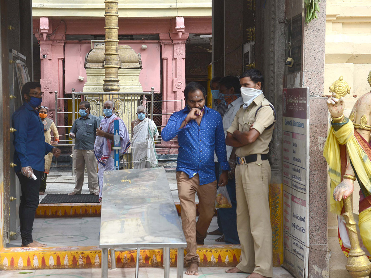 temples open in hyderabad after lockdown photo gallery - Sakshi2