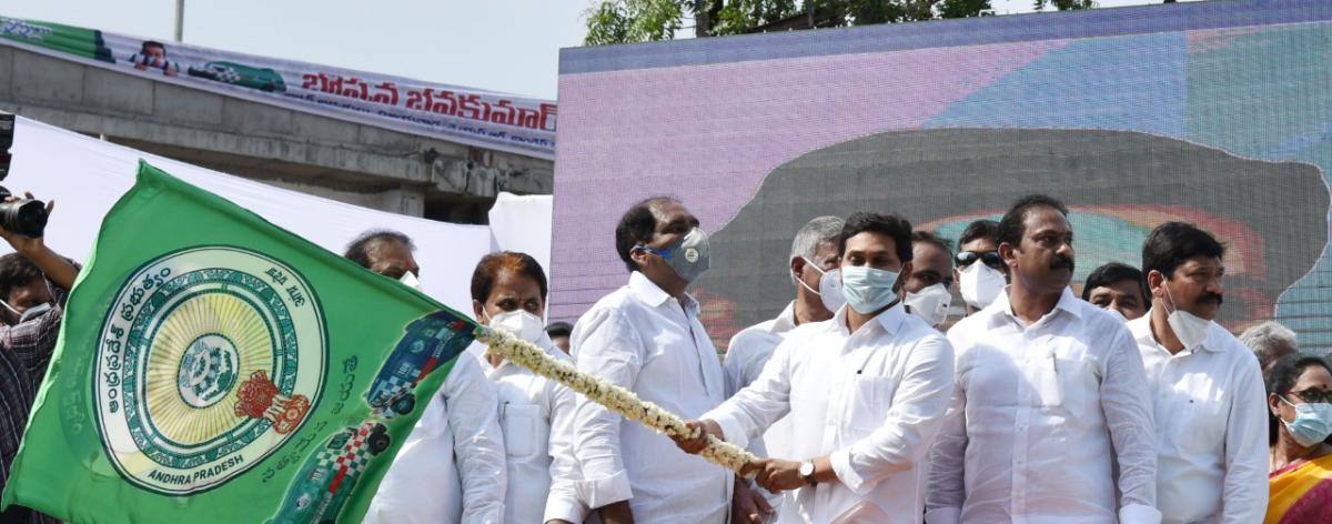 cm ys jagan launched ambulances vijayawada photo gallery - Sakshi10