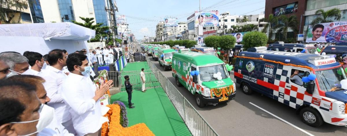 cm ys jagan launched ambulances vijayawada photo gallery - Sakshi19