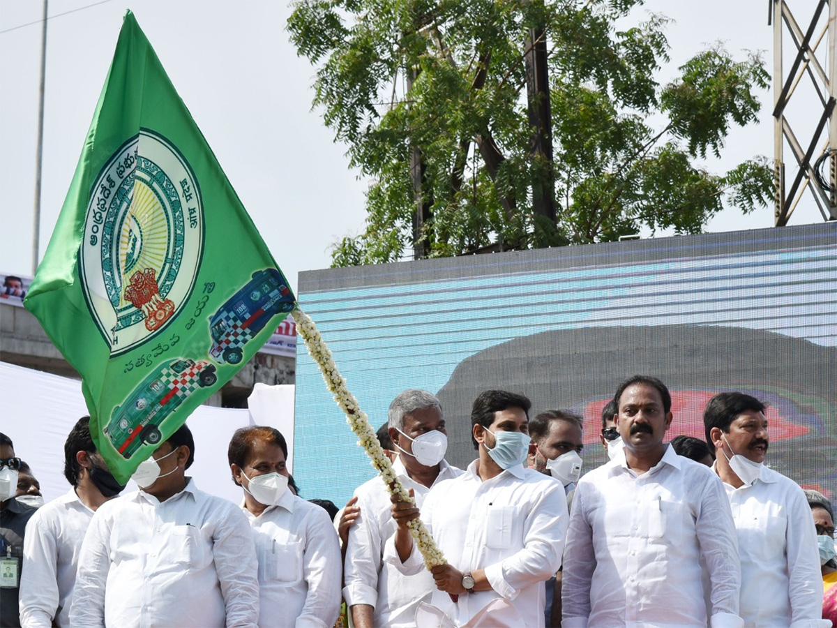 cm ys jagan launched ambulances vijayawada photo gallery - Sakshi2