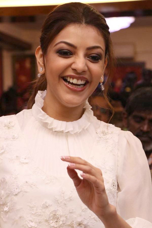  Actress kajal agarwal Exclusive Photo Gallery - Sakshi42