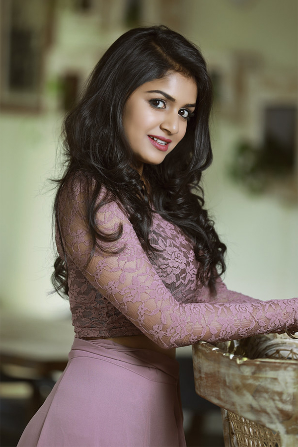 actress sanjana anand exclusive photo gallery - Sakshi19