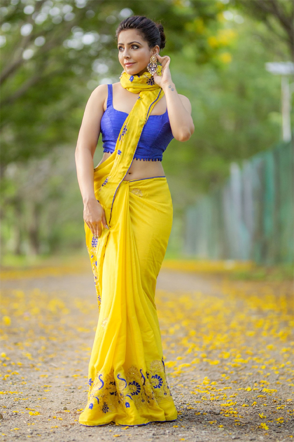 actress Nandini Rai exclusive photo gallery - Sakshi16