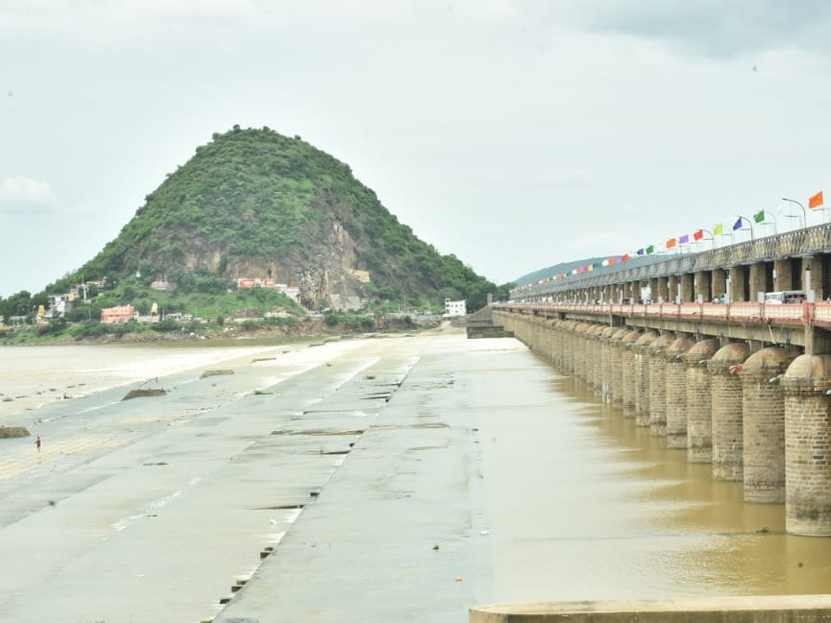 Flood Water at Prakasham Barrage Photo Gallery - Sakshi12