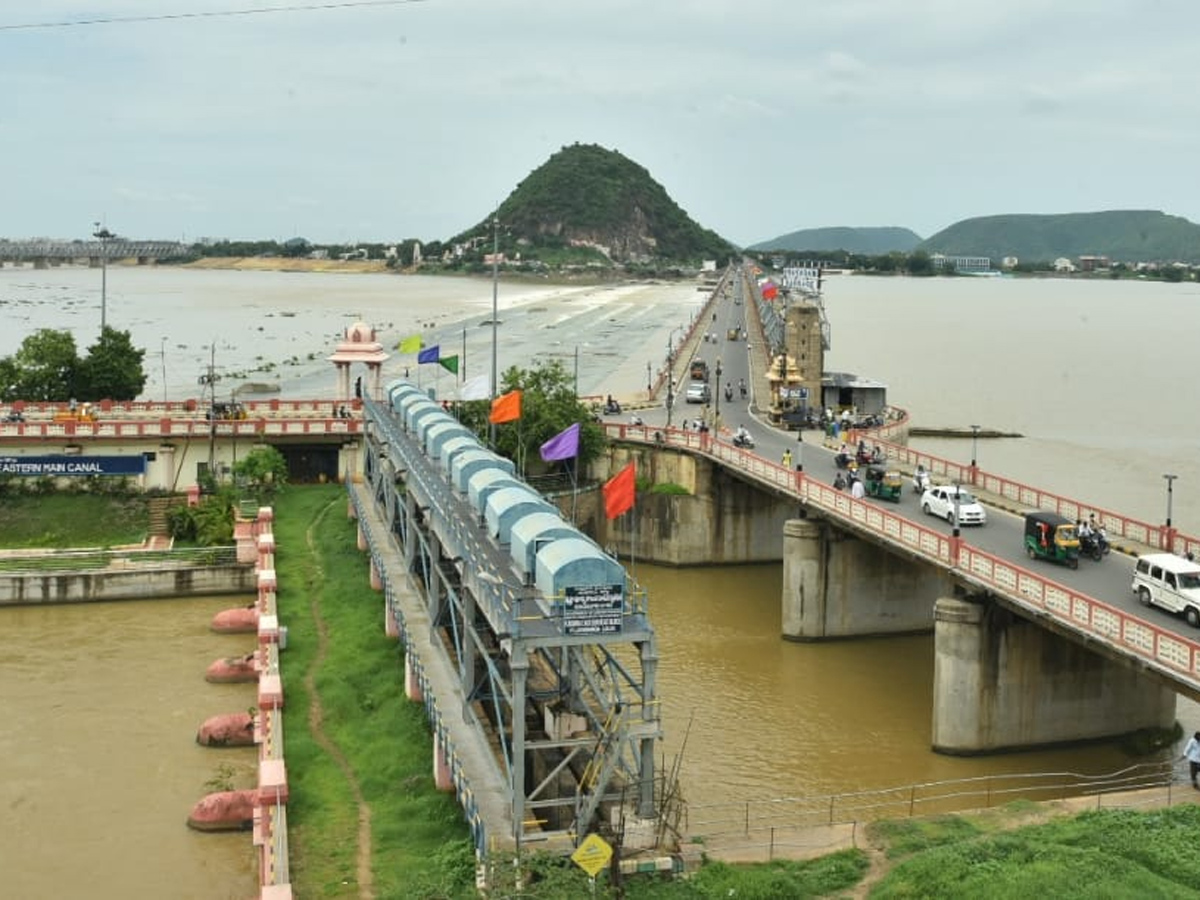 Flood Water at Prakasham Barrage Photo Gallery - Sakshi2