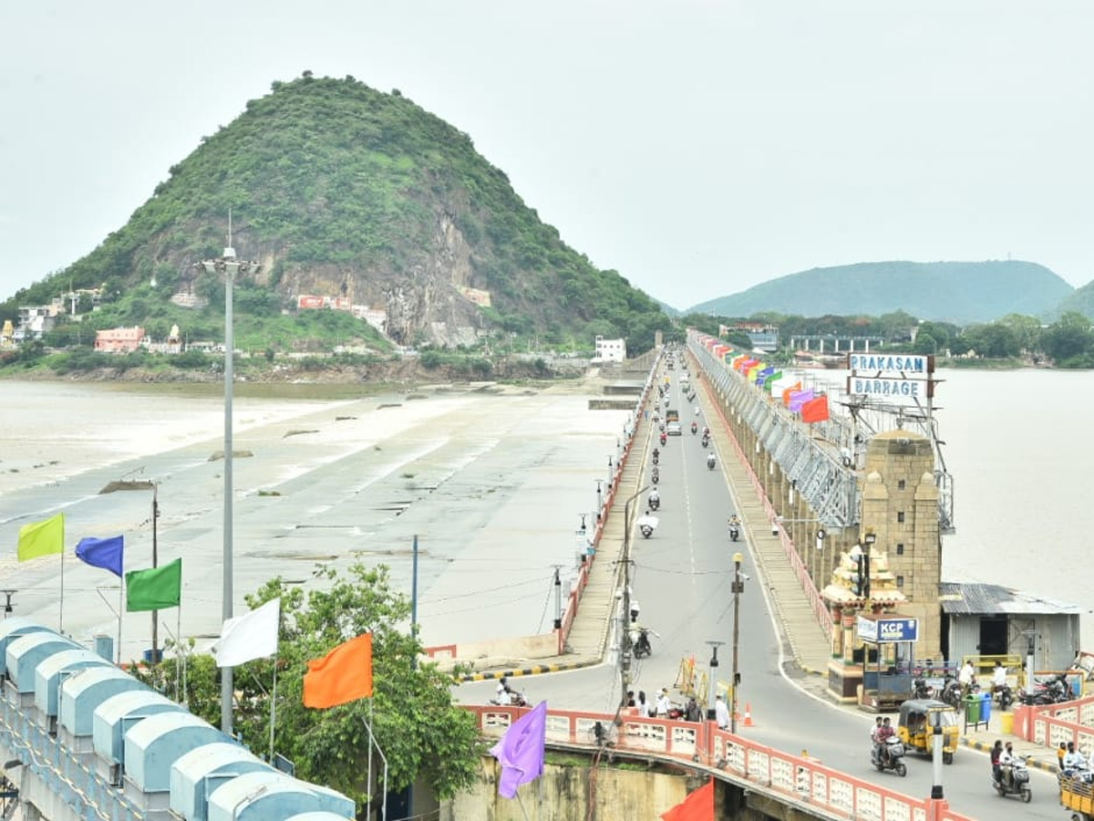 Flood Water at Prakasham Barrage Photo Gallery - Sakshi7