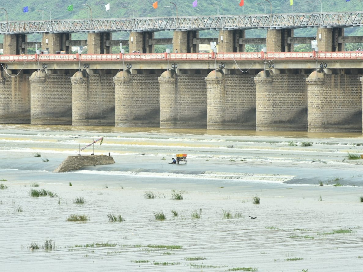 Flood Water at Prakasham Barrage Photo Gallery - Sakshi9