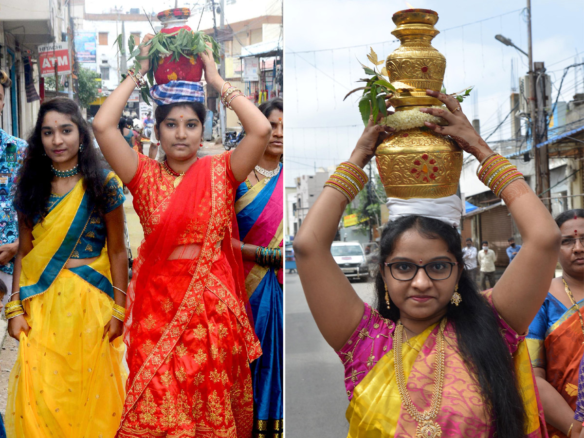 bonalu in hyderabad 2020 Photo Gallery - Sakshi16