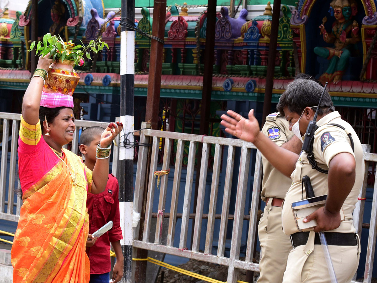 bonalu in hyderabad 2020 Photo Gallery - Sakshi24