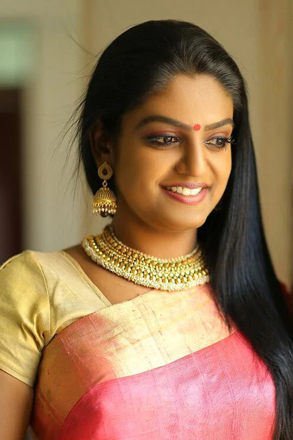 Karthika Deepam actress Premi Viswanath Photo Gallery - Sakshi13