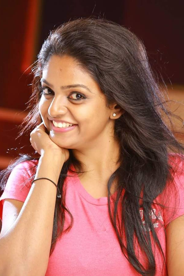 Karthika Deepam actress Premi Viswanath Photo Gallery - Sakshi9