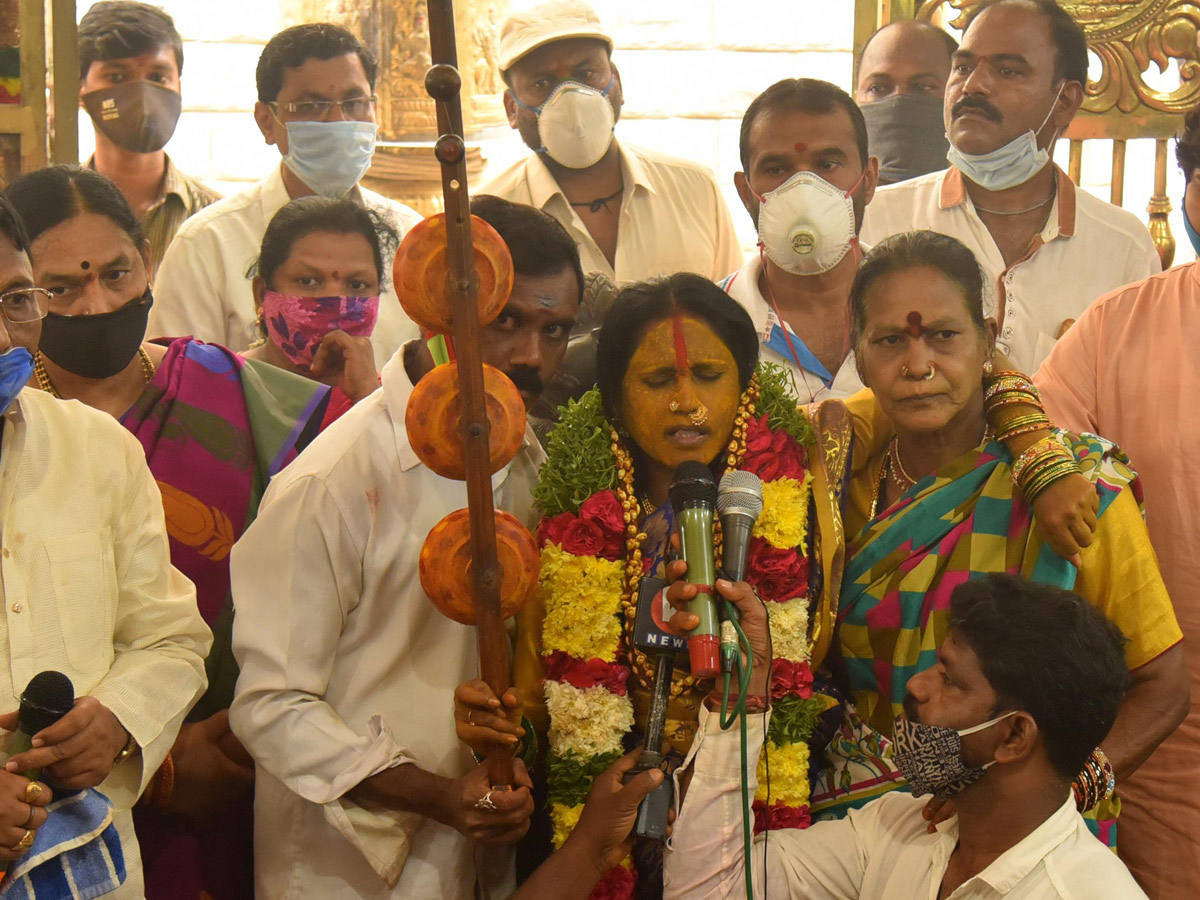 Telangana Bonalu Festival Photo Gallery - Sakshi18