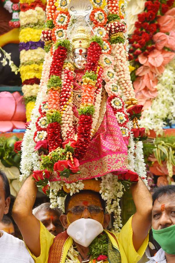 Telangana Bonalu Festival Photo Gallery - Sakshi22