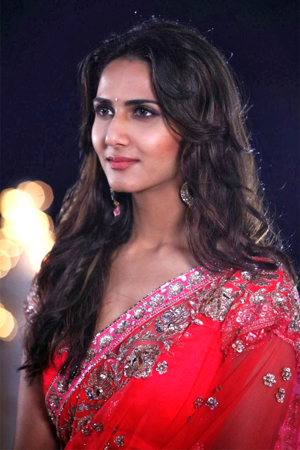 actress Vaani Kapoor exclusive photo gallery - Sakshi3