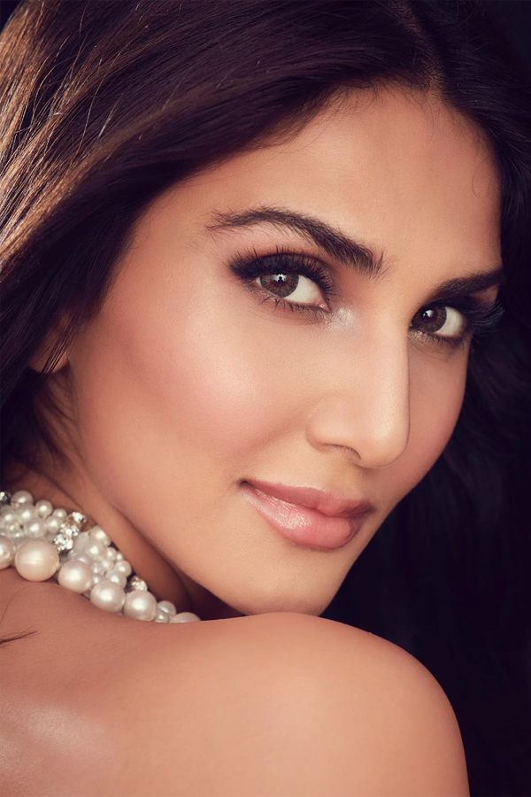 actress Vaani Kapoor exclusive photo gallery - Sakshi35