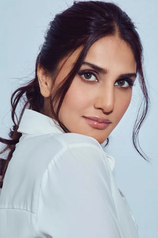 actress Vaani Kapoor exclusive photo gallery - Sakshi8