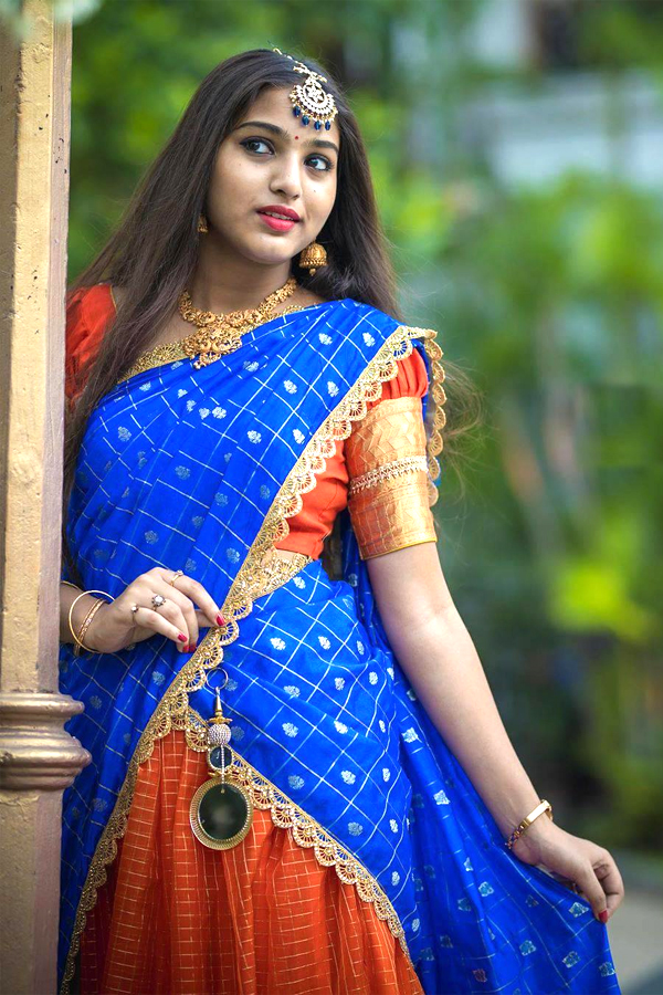 Pranavi Manukonda Photo Gallery - Sakshi35