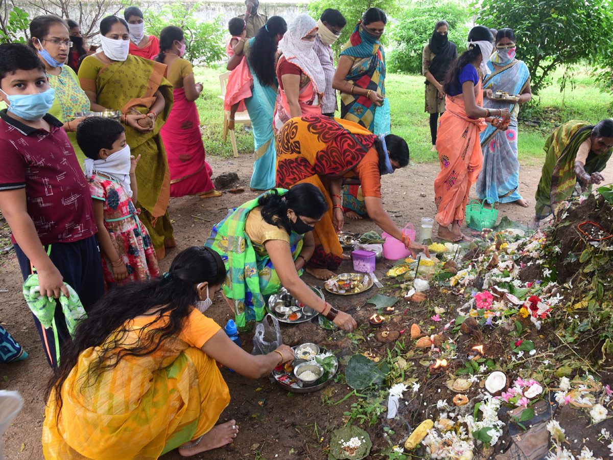 nag panchami celebrations in telangana photo gallery - Sakshi15