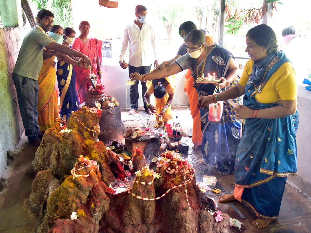 nag panchami celebrations in telangana photo gallery - Sakshi18