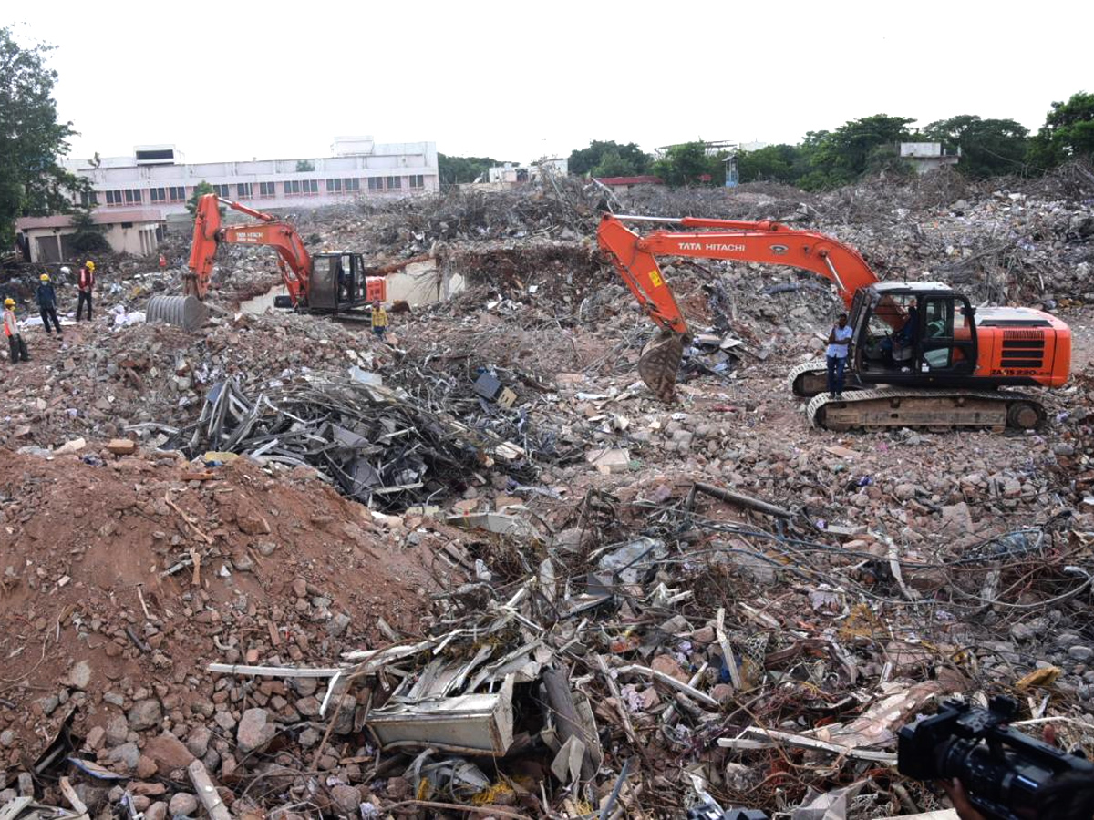 Telangana Secretariat Demolition - Sakshi3