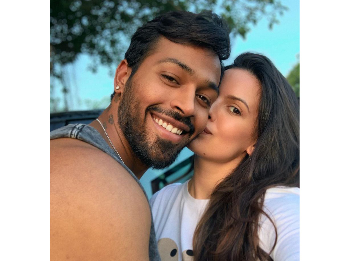 Hardik pandya natasa Photo Gallery - Sakshi8