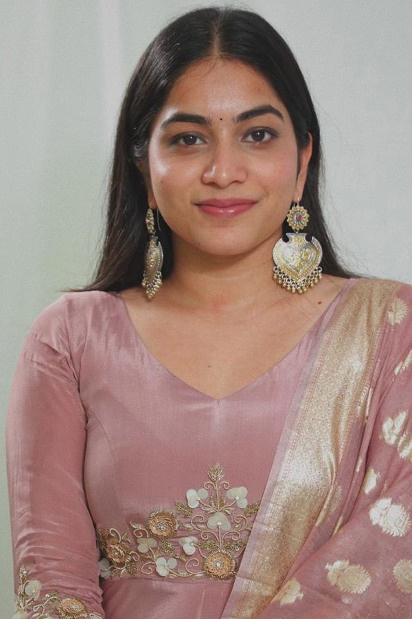 Bigg Boss Punarnavi Bhupalam Photo Gallery - Sakshi21