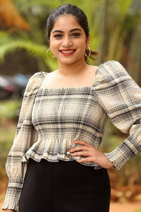 Bigg Boss Punarnavi Bhupalam Photo Gallery - Sakshi5