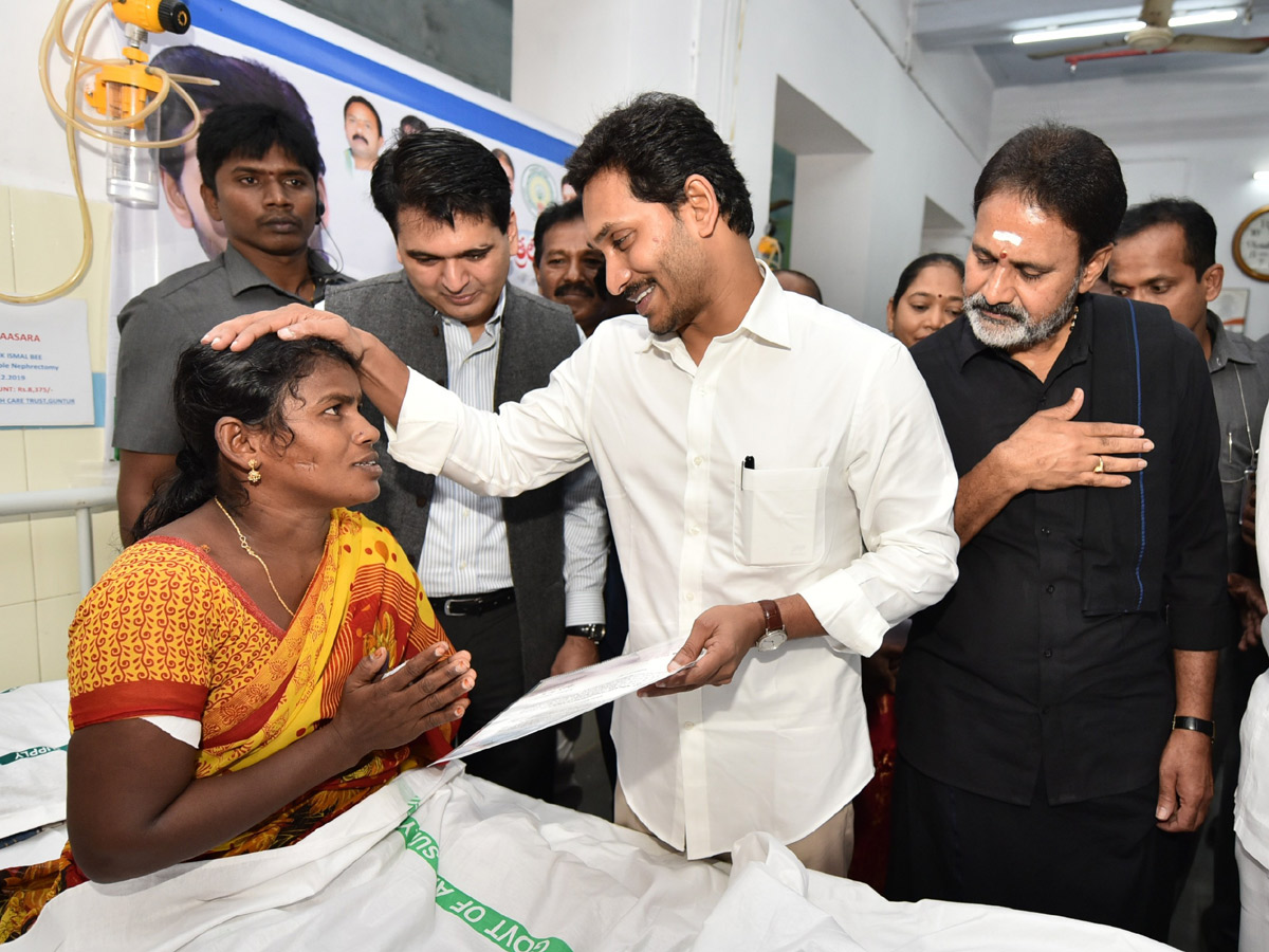 YS Rajasekhara Reddy and YS Jagan Mohan Reddy Photos Gallery - Sakshi15