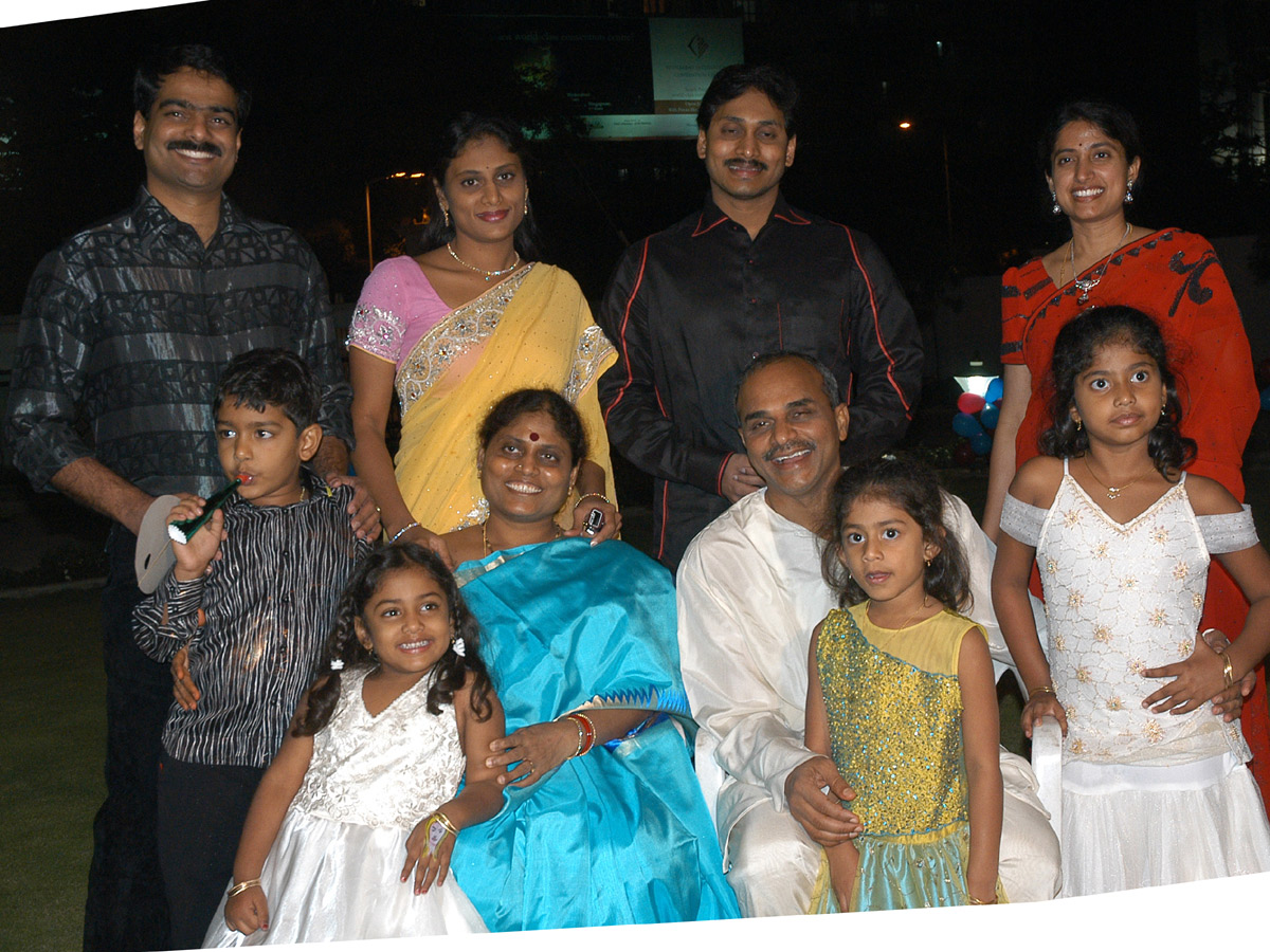 ys rajasekhara reddy family photos gallery - Sakshi42