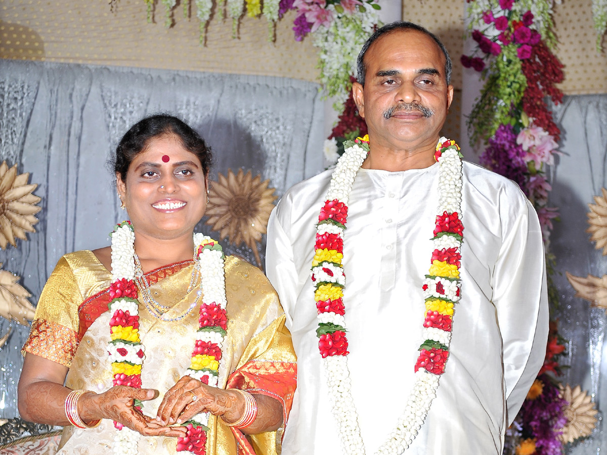 ys rajasekhara reddy family photos gallery - Sakshi61