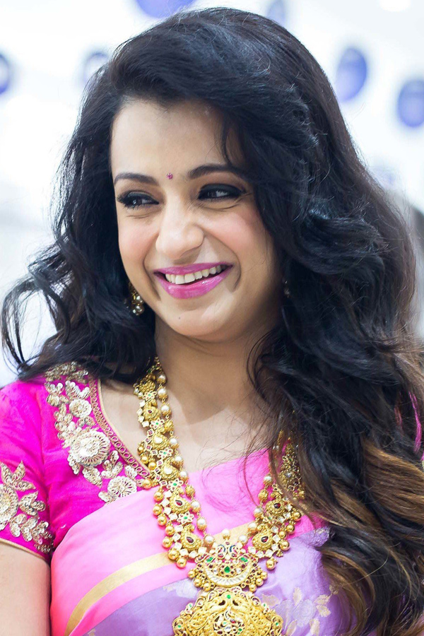 Actress Trisha Krishnan exclusive photos gallery - Sakshi22