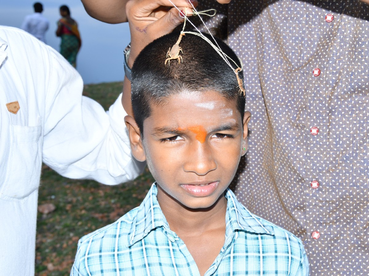 Scorpions Offered to God in Kurnool photo gallery - Sakshi3