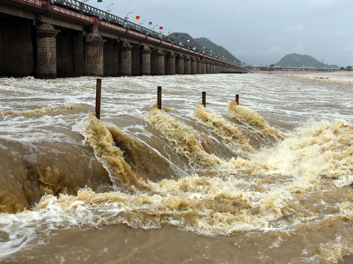 heavy water inflow krishna rivers vijayawada  - Sakshi18