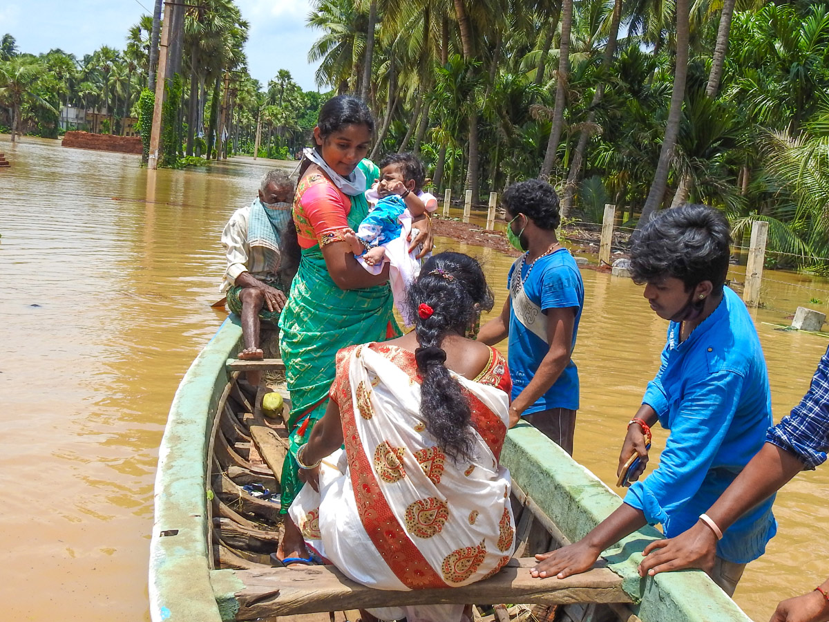 Godavari River Water Level Heavy Rains In Rajahmundry  - Sakshi58