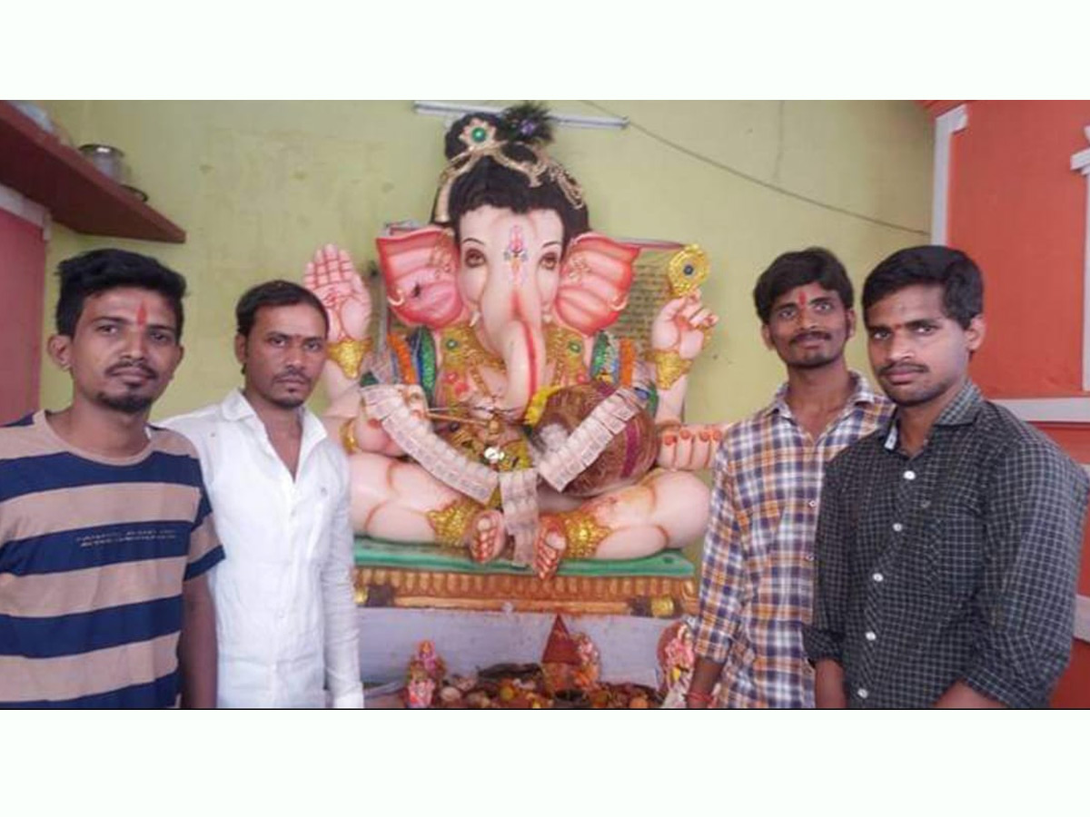 vinayaka chavithi celebrations Photo Gallery - Sakshi4