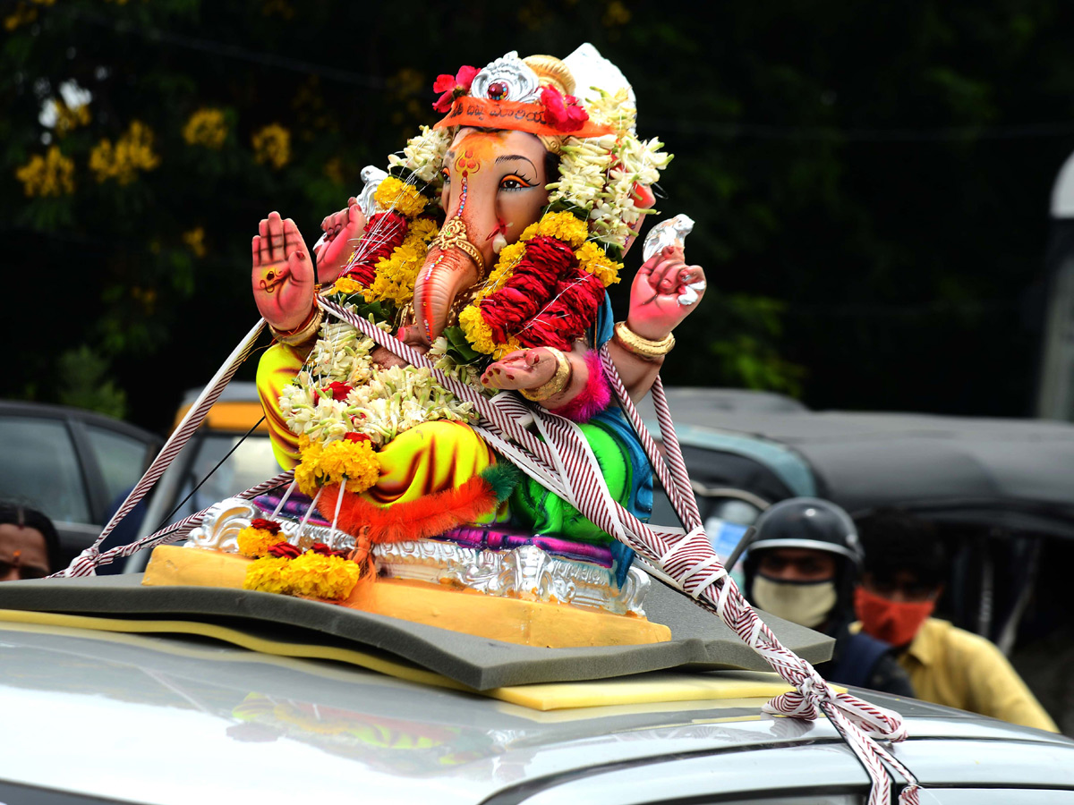 Ganesh nimajjanam,Tank Bund,photo gallery - Sakshi26