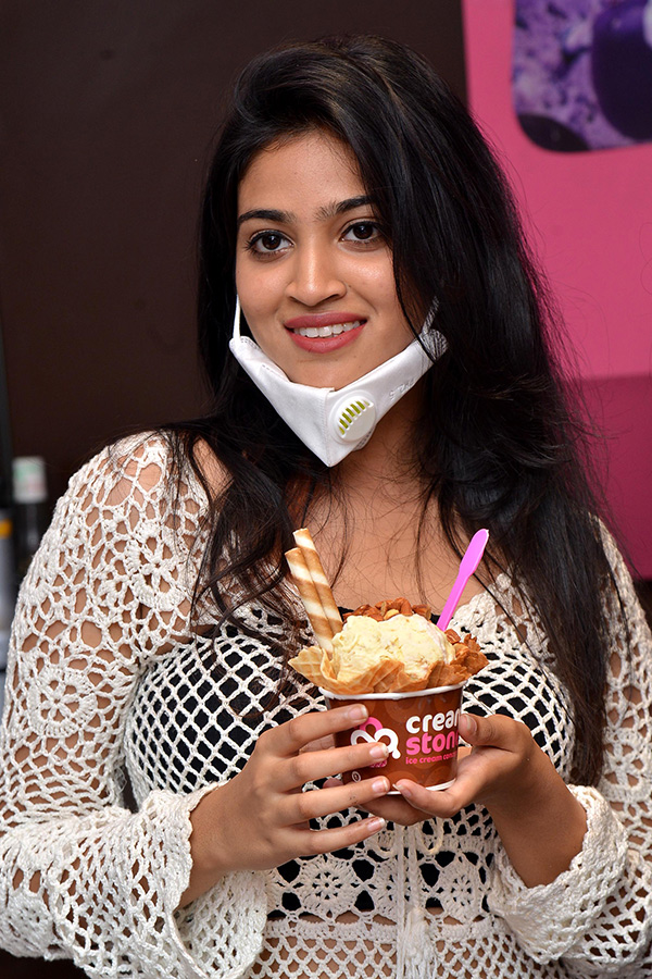 cream stone ice cream parlour at madhapur photo gallery - Sakshi18