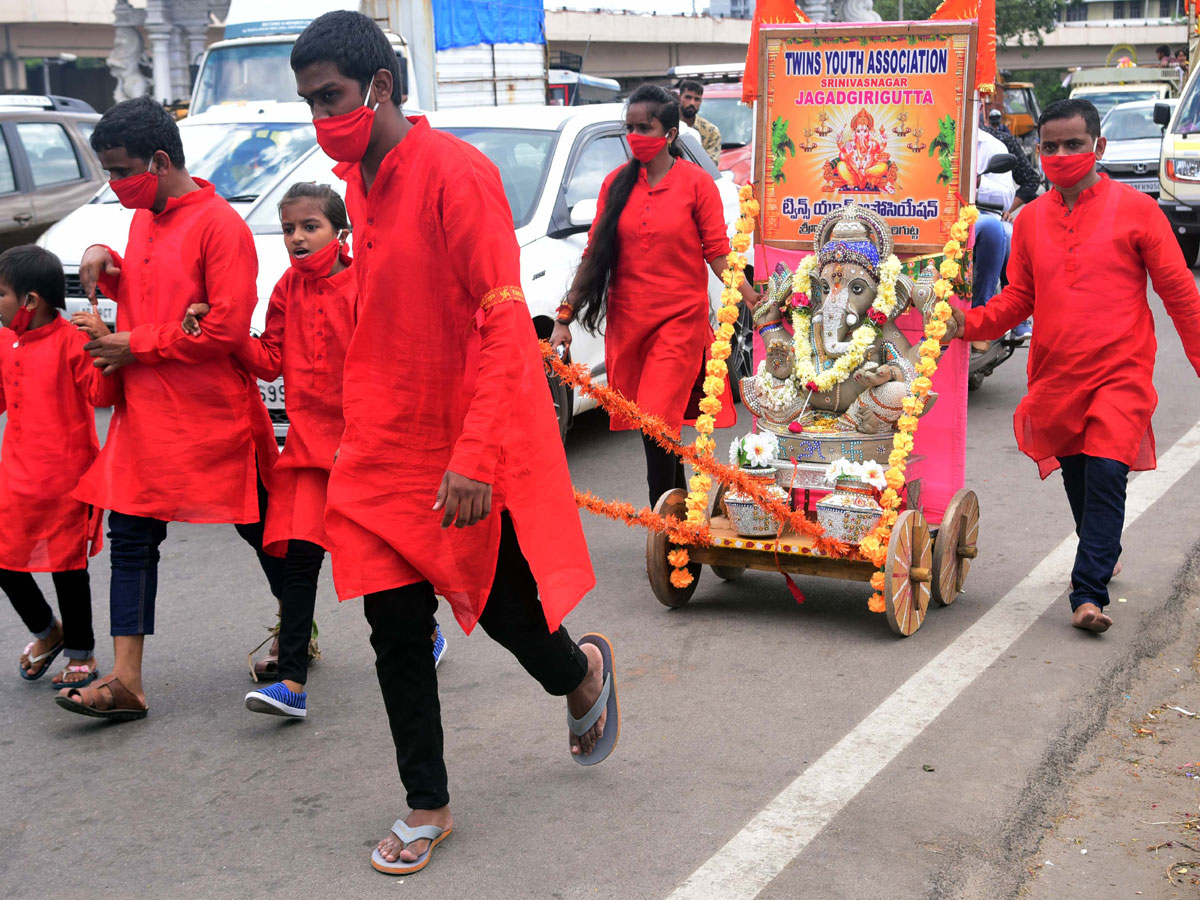 Ganesh Immersion 2020 Hyderabad TankBund Photo Gallery - Sakshi15