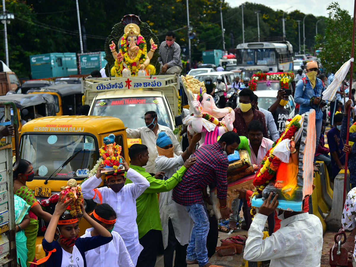 Ganesh Immersion 2020 Hyderabad TankBund Photo Gallery - Sakshi20