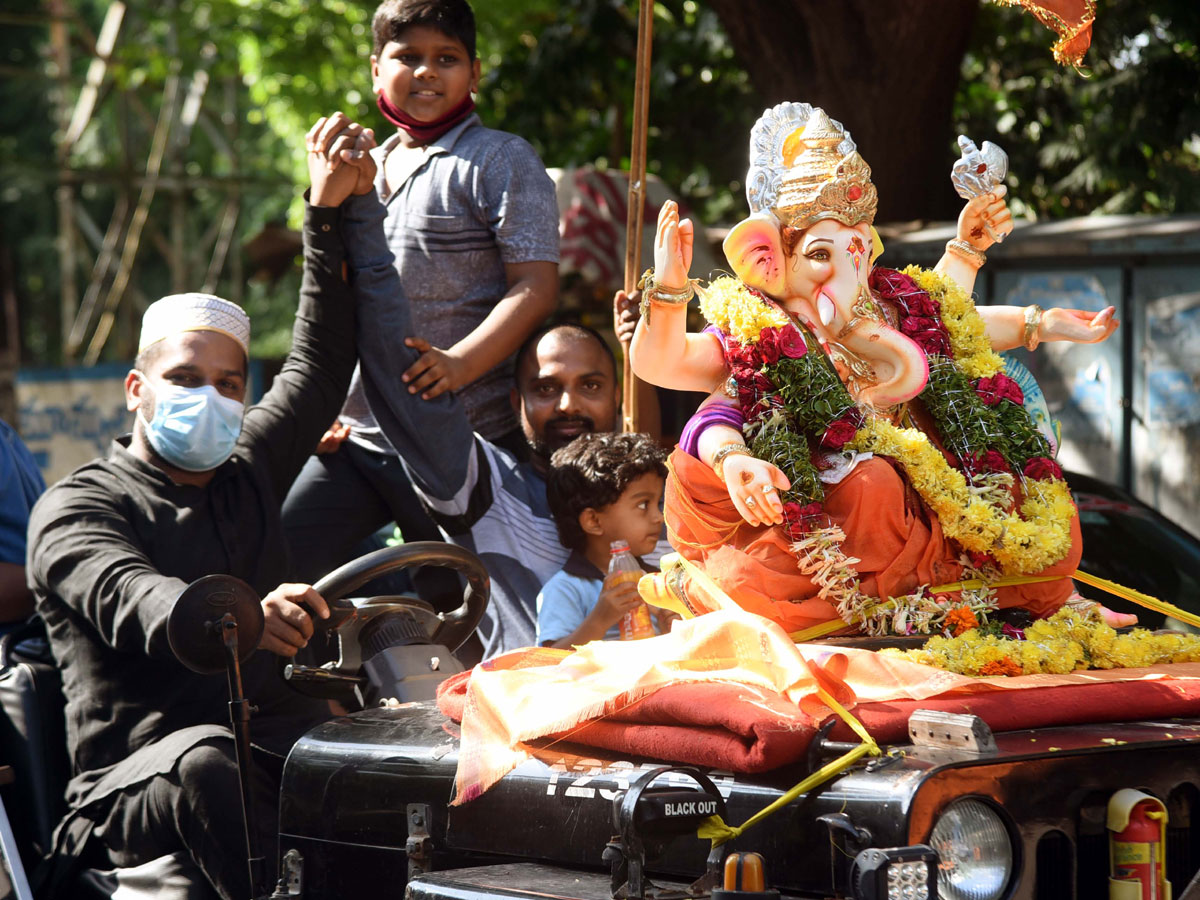 Ganesh Immersion 2020 Hyderabad TankBund Photo Gallery - Sakshi32