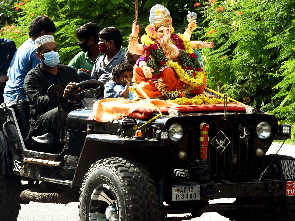 Ganesh Immersion 2020 Hyderabad TankBund Photo Gallery - Sakshi7