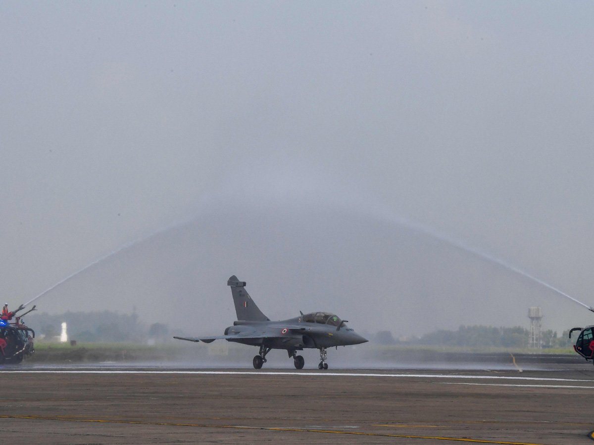 5 Rafale Jets Join Indian Air Force Photo Gallery - Sakshi19