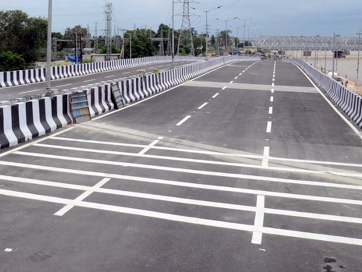 vijayawada kanaka durga flyover latest photos Photo Gallery - Sakshi8